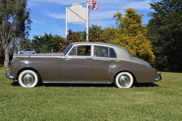 1957 Rolls-Royce Silver Cloud 4D - photo 6