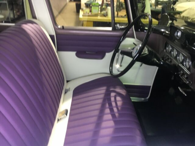 1957 Studebaker Commander DeLuxe Sedan - photo 5