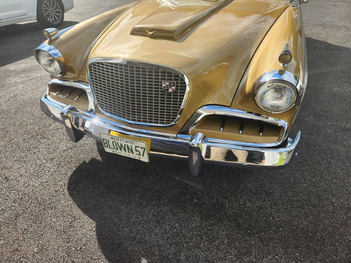 1957 Studebaker Golden Hawk Hardtop - photo 2