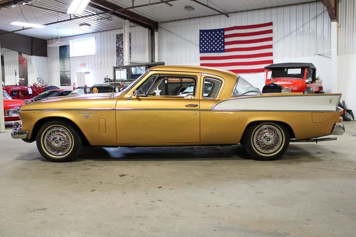1957 Studebaker Silver Hawk - photo 2