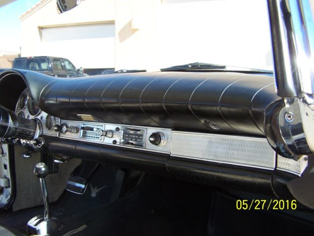 1957 Ford Thunderbird CONVERTIBLE - photo 9
