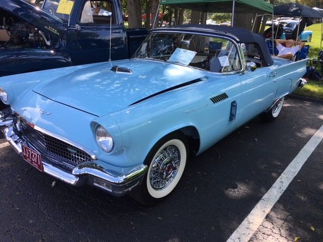 1957 Thunderbird 2 Door Hardtop Convertible V8 292 3 Speed Manual 1957 Ford Thunderbird Hardtop Convertible