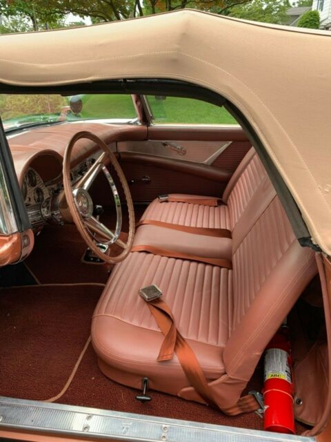 1957 Ford Thunderbird - photo 3