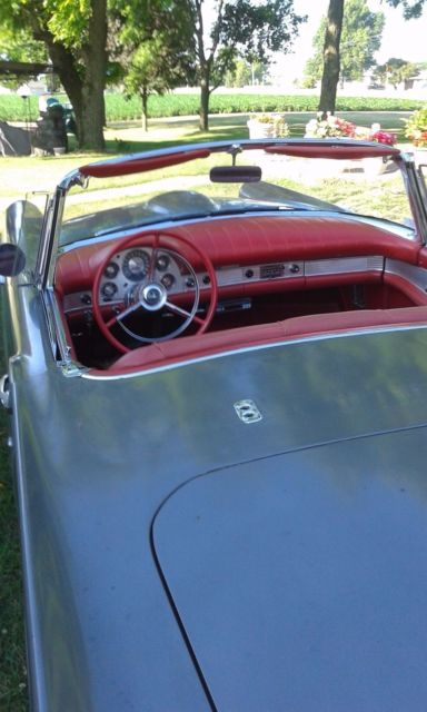 1957 Ford Thunderbird - photo 4