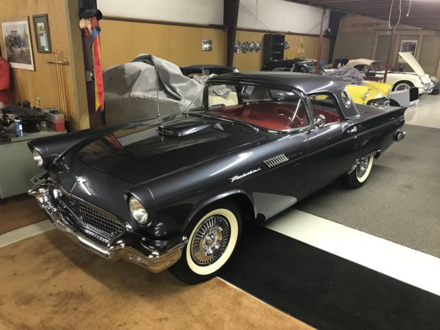 1957 Thunderbird, E code, Gunmetal Gray 1957 Ford Thunderbird XH