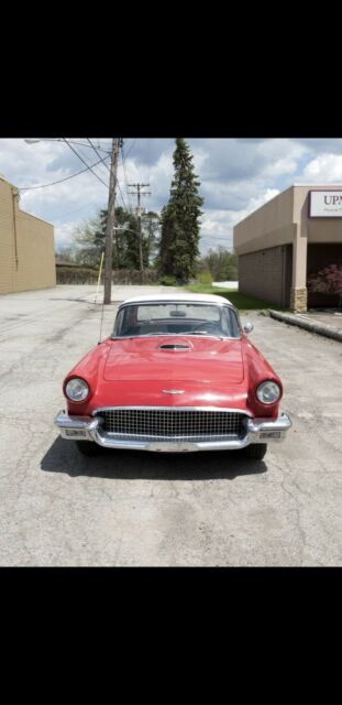 1957 Ford Thunderbird - photo 3