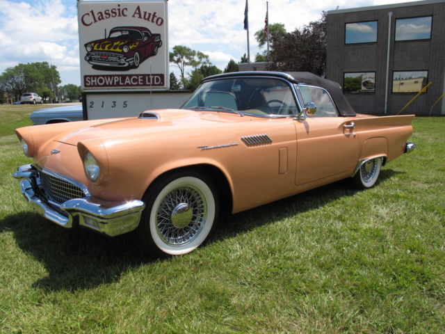 1957 Ford Thunderbird - photo 2