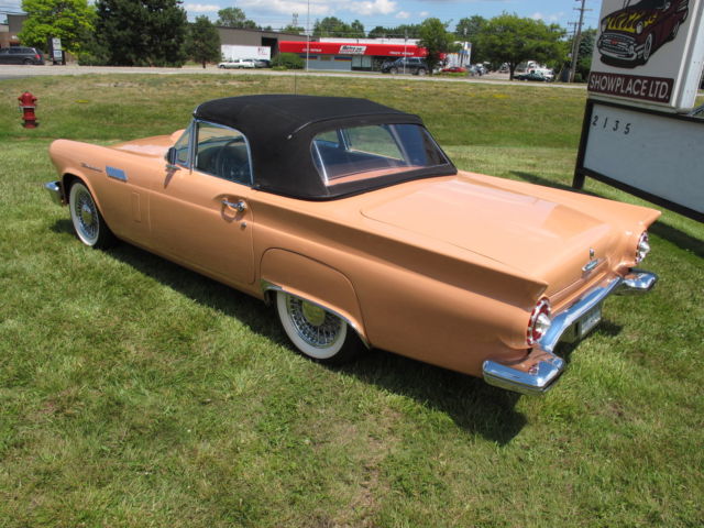 1957 Ford Thunderbird - photo 3