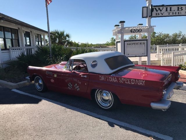 1957 Ford Thunderbird Red/white - photo 4