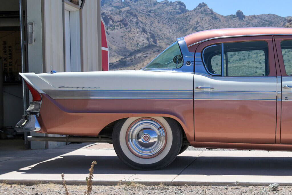 1957 Packard Clipper Town Sedan - photo 8