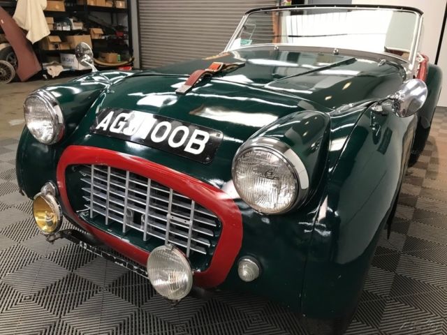 1957 Triumph TR3 SMALL MOUTH. FRONT DISC BRAKES. CHARMING OLD DRIVER. - photo 10