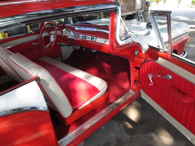 1957 Ford Fairlane hardtop - photo 11