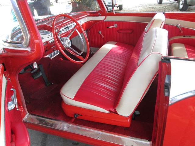 1957 Ford Fairlane hardtop - photo 12