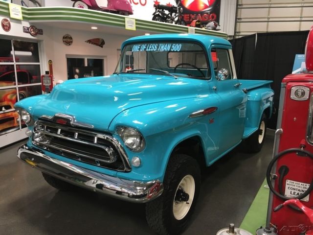 1957 Chevrolet 3600 NAPCO 4X4 - photo 3