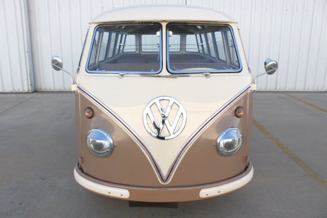 1957 Volkswagen Bus/Vanagon Microbus De Luxe Samba - photo 2