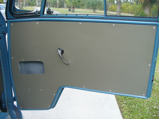 1957 Volkswagen Bus/Vanagon Transporter - photo 10