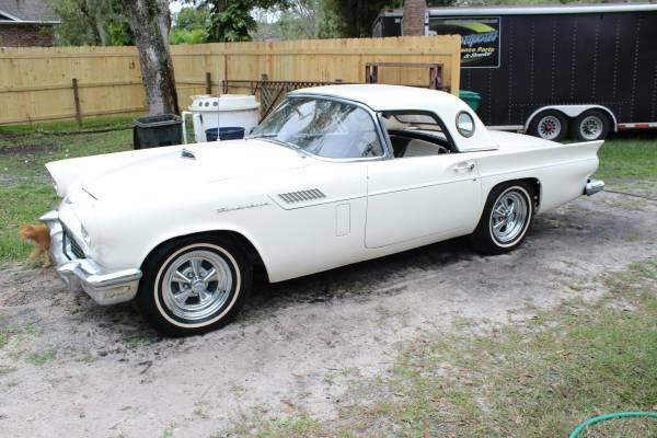 1957 Ford Thunderbird - photo 6
