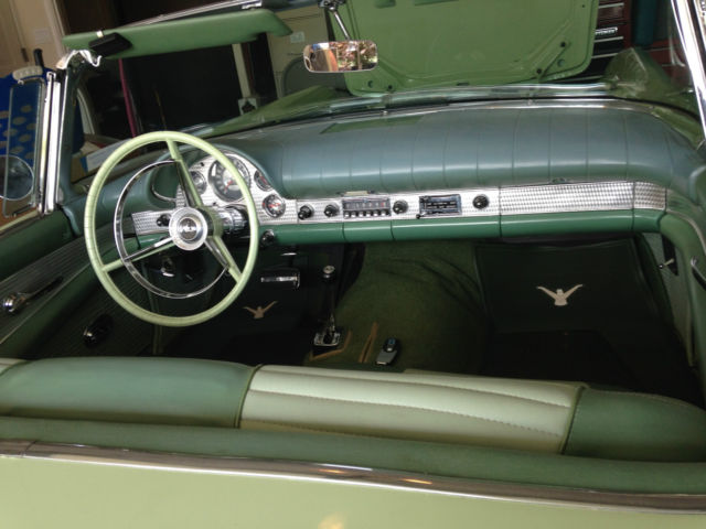 1957 Ford Thunderbird - photo 6