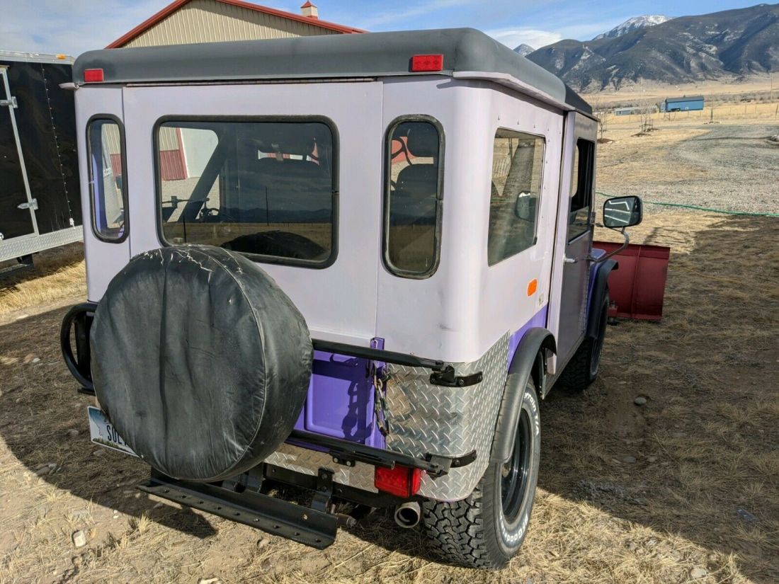 1957 Willys with hardtop and snow plow - photo 2