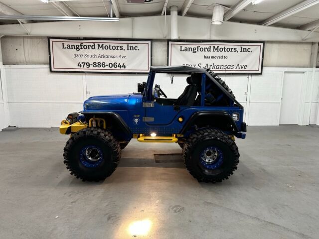 1957 WILLYS JEEP (VORTEC 4.3 V6) (TURBO 350 TRANS) (DANA REVERSE CUT AXLES) 1957 Willys JEEP