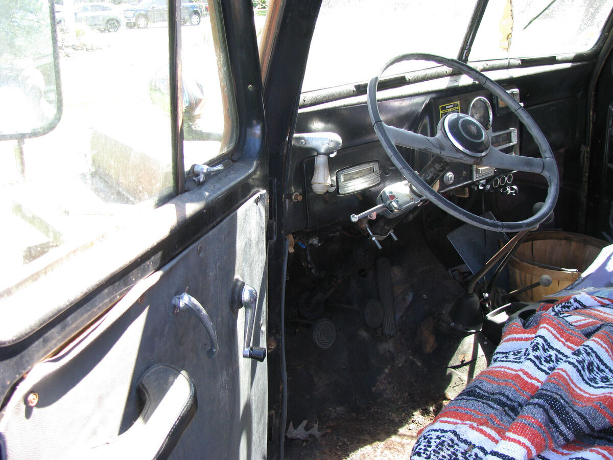 1957 Willys Station Wagon - photo 4