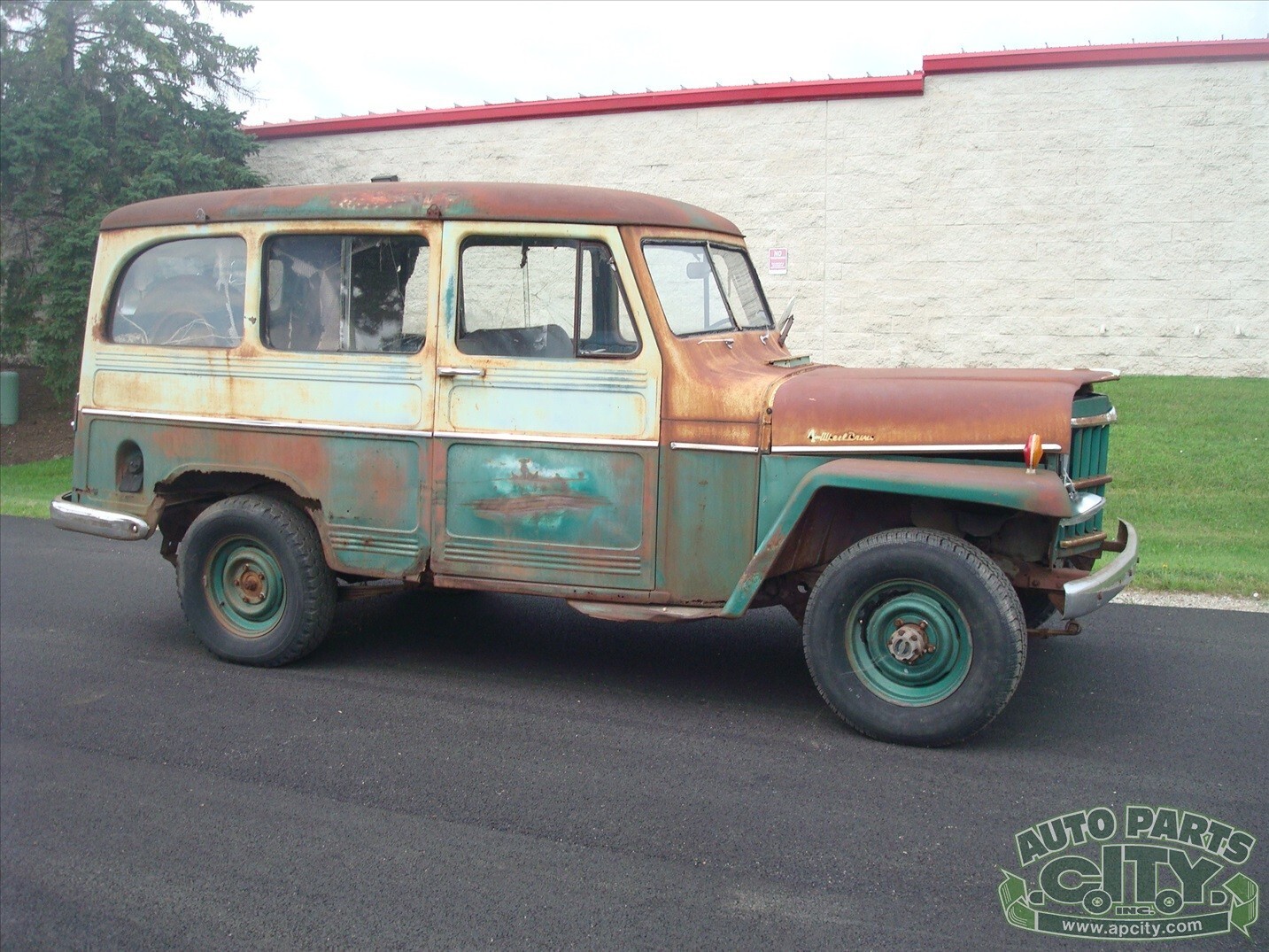 1957 Willys Willys WE SHIP ! NEEDS WORK ! 1957 WILLYS JEEP WAGON - photo 12