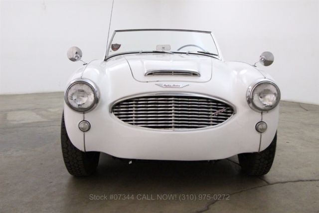 1958 Austin-Healey 100-6 2 seater Convertible Sports Car - photo 3