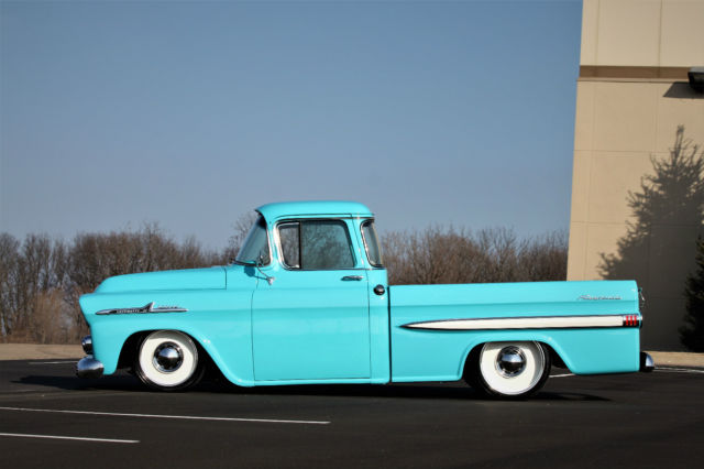 1958 Apache Fleetside Deluxe Big Window NUT & BOLT RESTO mod hot rod PS PB v8 1958 Chevrolet Other Pickups Deluxe