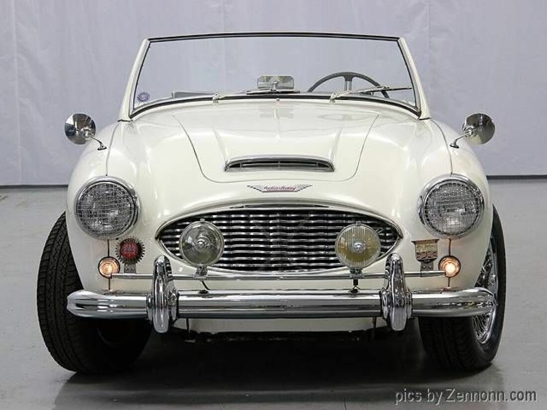 1958 Austin Healey 100-6 BN4 2.6L ST6 convertible - photo 10