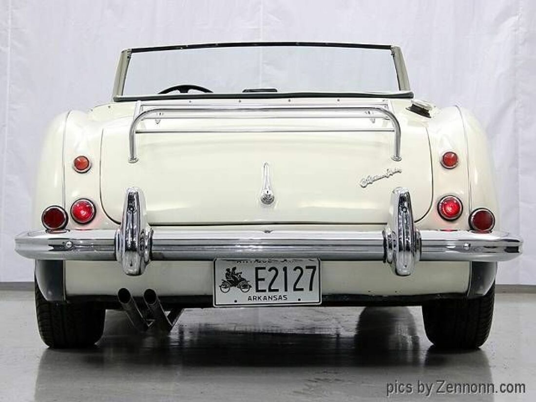 1958 Austin Healey 100-6 BN4 2.6L ST6 convertible - photo 11