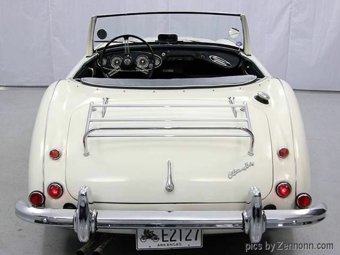 1958 Austin Healey 100-6 BN4 2.6L ST6 convertible - photo 12