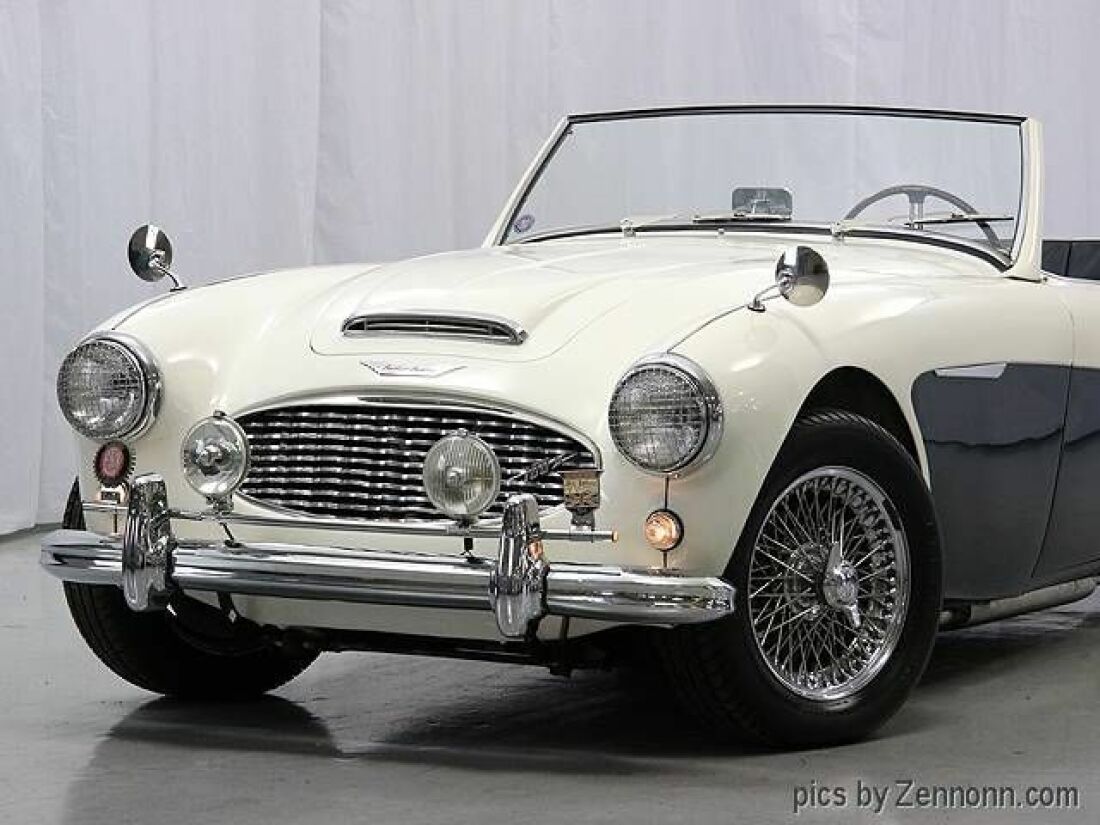 1958 Austin Healey 100-6 BN4 2.6L ST6 convertible - photo 3