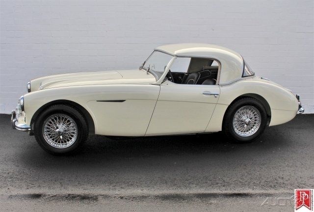 1958 Austin Healey 100-6 BN4 Roadster - photo 3