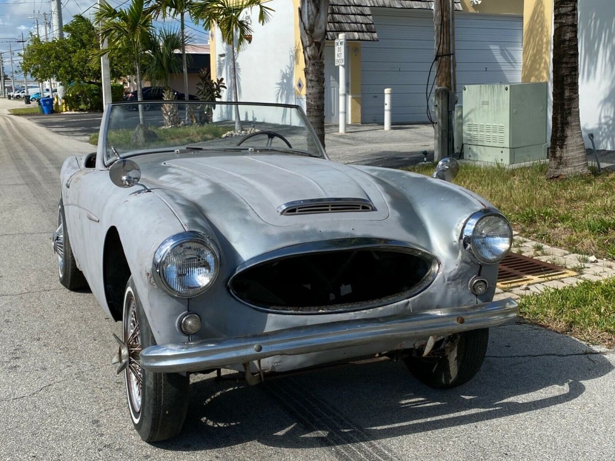 1958 Austin Healey 100-6 - photo 3