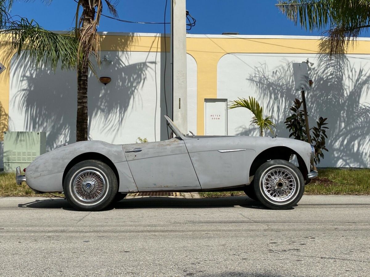 1958 Austin Healey 100-6 - photo 8