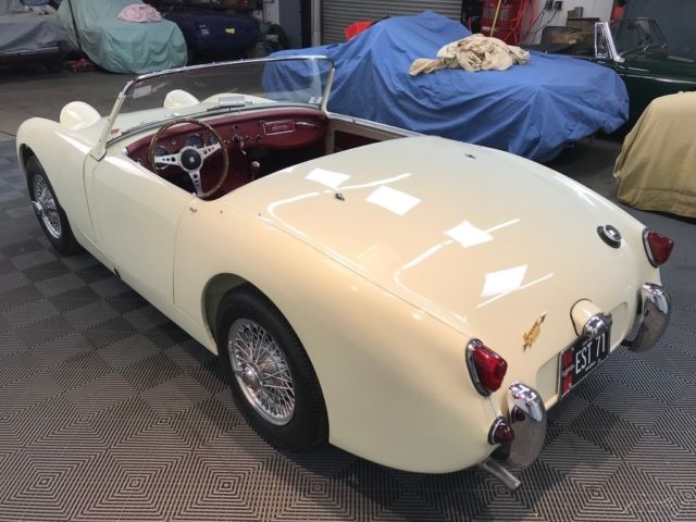 1958 Austin Healey Sprite 5-SPEED, WIRE WHEELS, 1275cc ENGINE, DISC BRAKES - photo 8