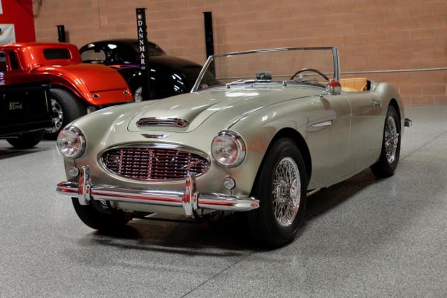 1958 Austin Healey 100-6 BN4 Roadster - photo 11