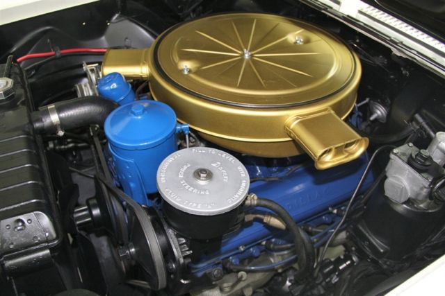 1958 Cadillac Eldorado Biarritz Convertible - photo 11