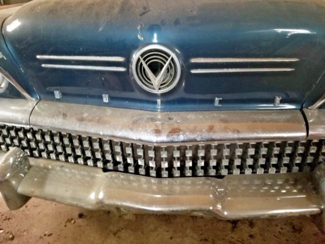 1958 Buick 4Dr Hardtop - photo 2