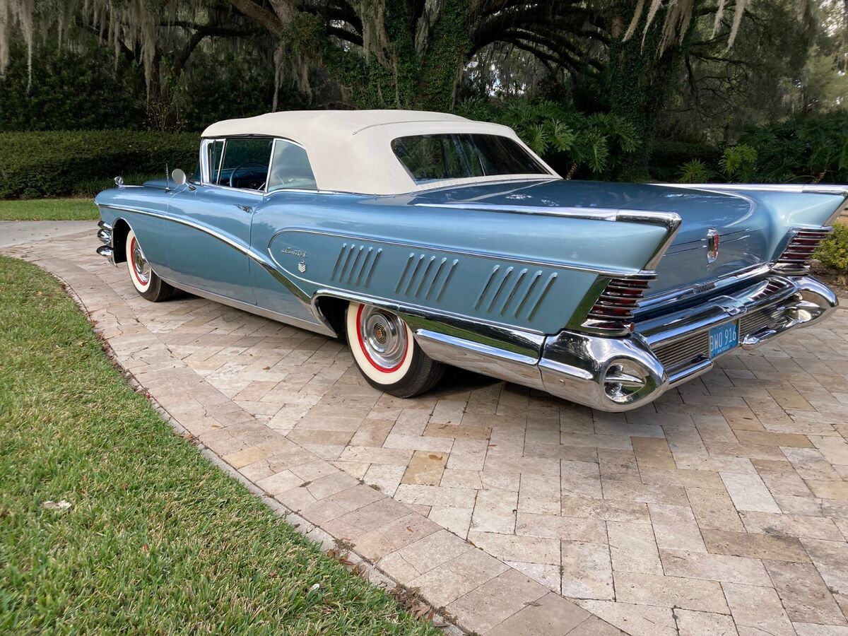 1958 Buick Limited Convertible - photo 4