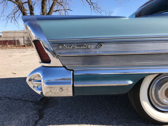 1958 Buick Roadmaster - photo 3