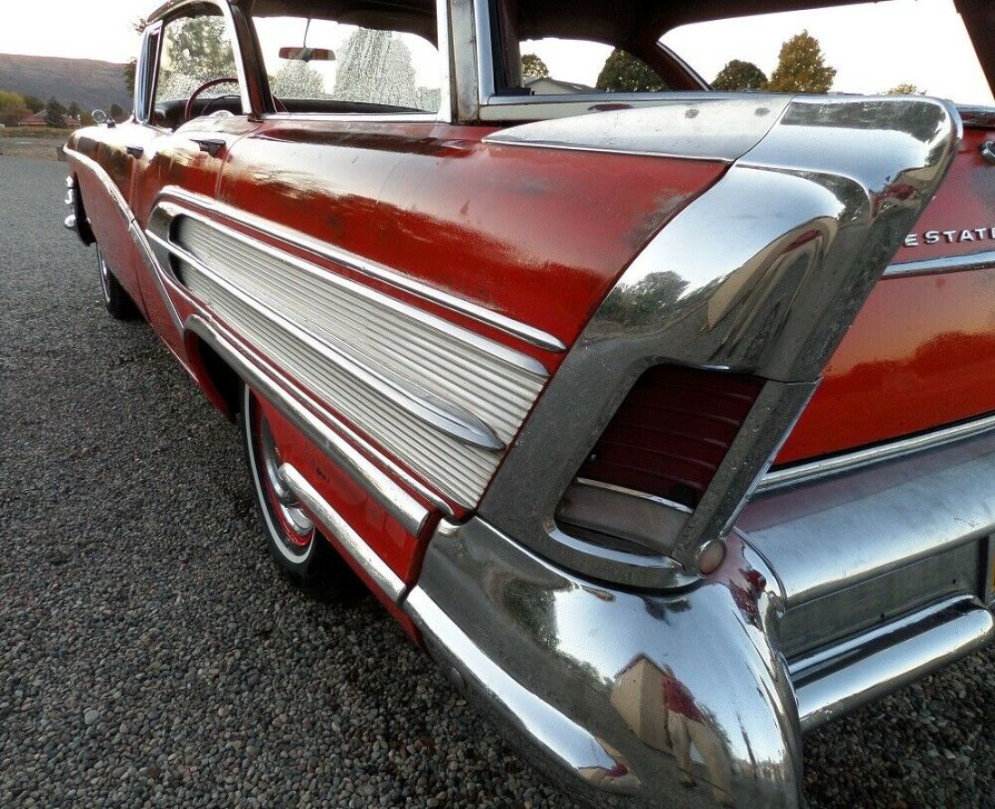 1958 Buick Riviera ESTATE WAGON HARDTOP - photo 2