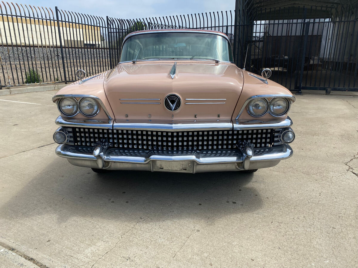 1958 Buick Riviera - photo 2