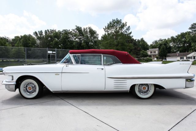 1958 Cadillac 62 SERIES - photo 2