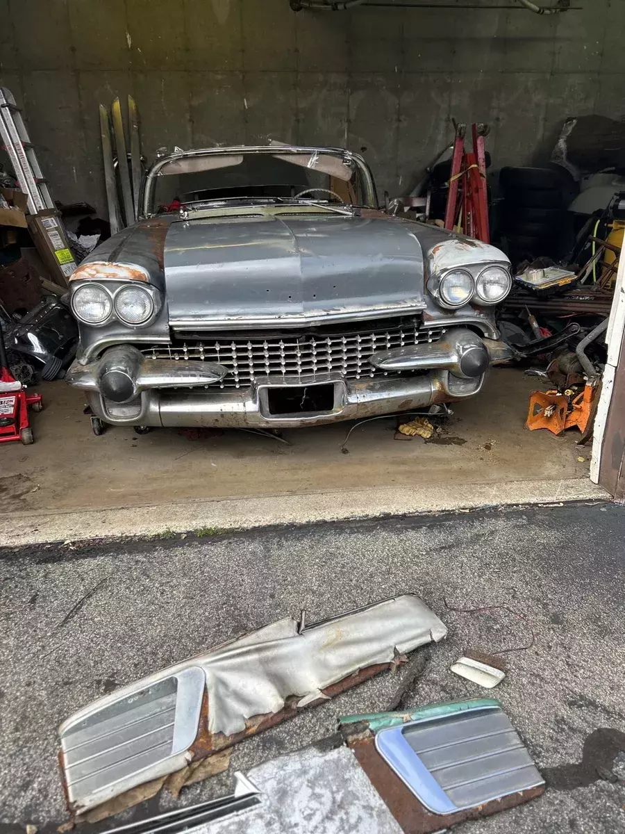 1958 Cadillac Biarritz White two door 1958 Cadillac Biarritz two door