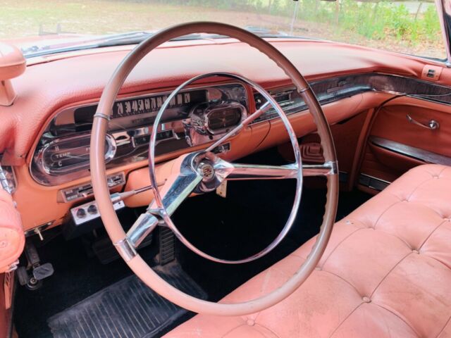 1958 Cadillac Convertible - photo 13