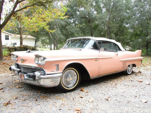 1958 Cadillac Convertible - photo 2