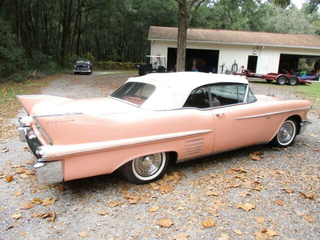 1958 Cadillac Convertible - photo 4