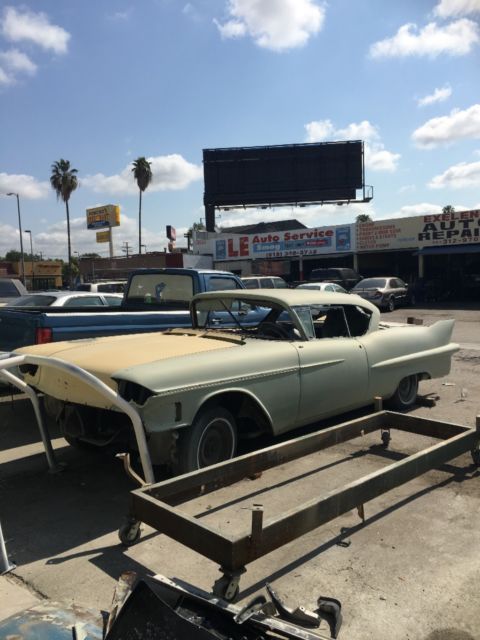 1958 Cadillac DeVille - photo 2