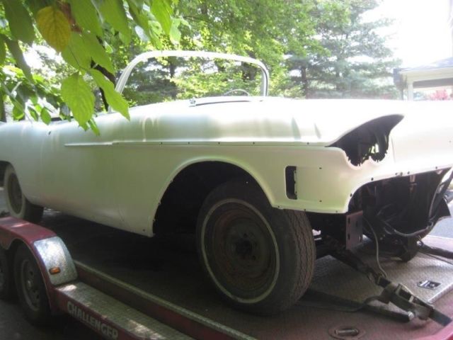 1958 Cadillac Eldorado Biarritz Convertible - photo 6